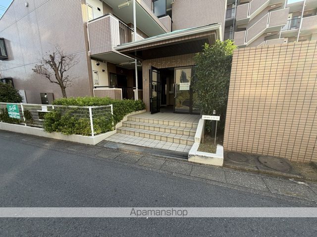 モアアメニティ南与野の玄関写真