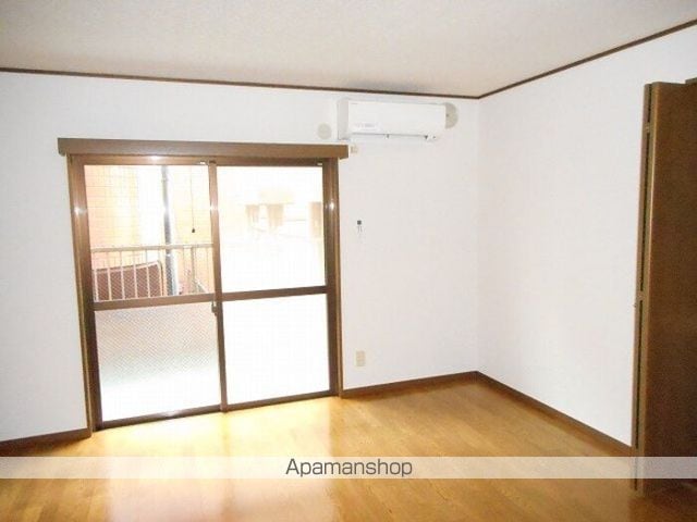 シャトーヤジマ弐号館の内装写真