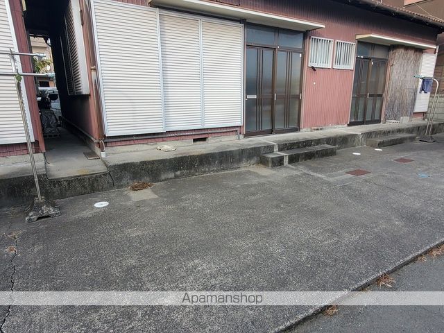 中泉川島貸家 東棟の内装写真