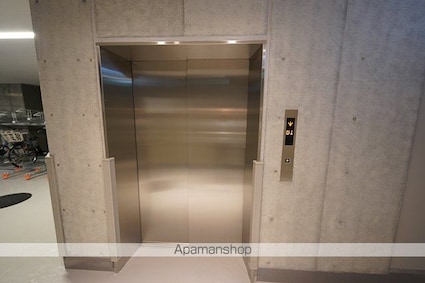 東京都新宿区四谷４丁目[3LDK/74.92m2]の共用部6