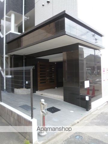 エストゥルースプラスノース名古屋の玄関写真