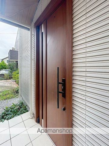 東急田園都市線 江田駅 徒歩11分 2階建 築14年の玄関写真
