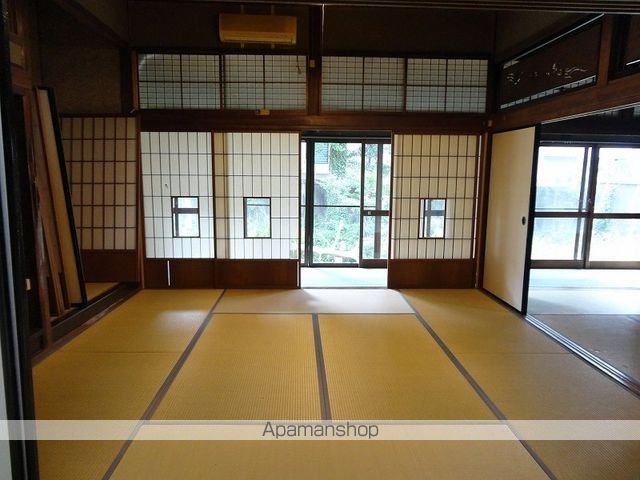 越前町1丁目貸家の内装写真
