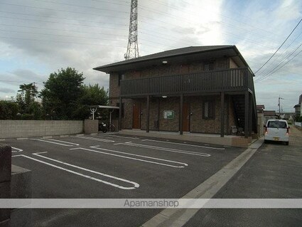 クレア伏石Ｓ[1LDK/40.29m2]の駐車場