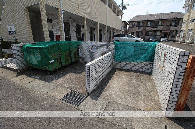 ホワイトキャッスル南小泉ビレジA棟のその他写真