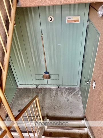 辻ハイツの玄関写真