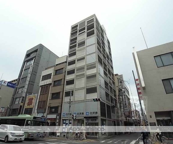 クリーンリビング四条大宮の外観写真