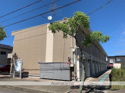 レオパレスリバーポート[1K/23.61m2]の外観1