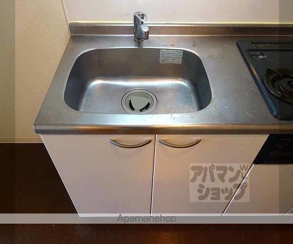プレゼンス堀川の内装写真