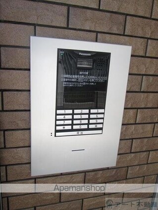 Ｖｉｌｌａ　Ｎａｋａｎｏ（ヴィラナカノ）[1K/30.53m2]のエントランス3