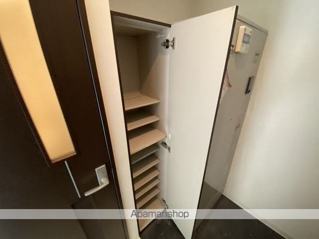 エヌエムセットの内装写真