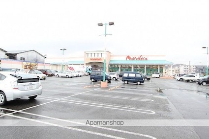 ヴィラ・アンソレイエ高松東[1LDK/48.03m2]の周辺1