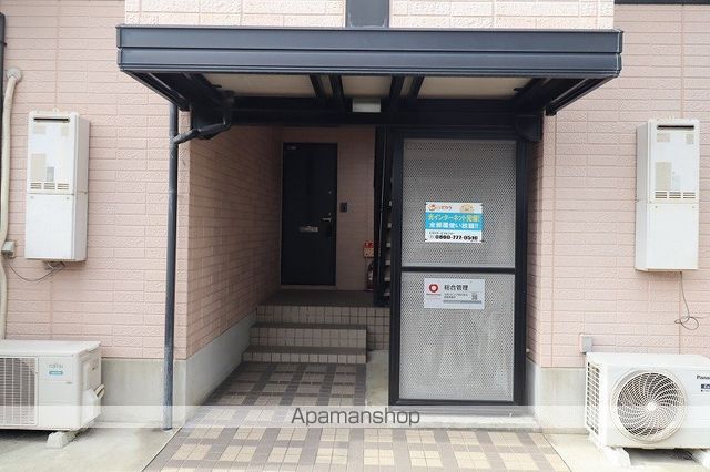 グランヴェール三河 B棟の玄関写真