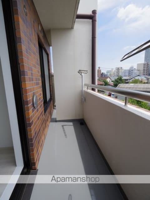 東京都三鷹市上連雀２丁目[3LDK/65.07m2]のバルコニー