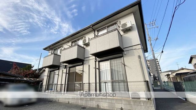 シャンティーブルーの外観写真