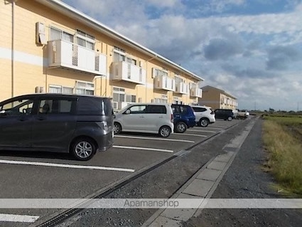 アクアヒルズⅠ[2DK/40.57m2]の駐車場