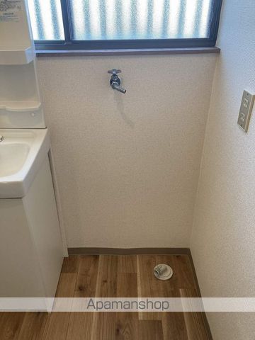 伊勢原市沼目戸建の内装写真