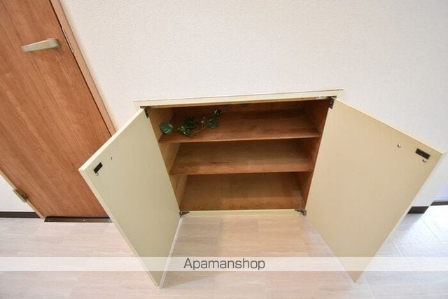 シャインポート屋島AD棟 A棟の内装写真