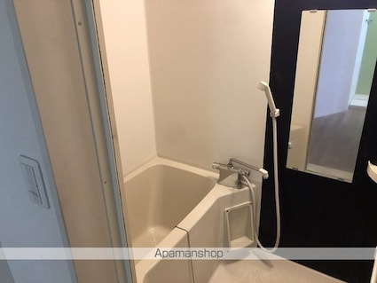 アサヒパレス川之江Ａ棟[2LDK/52.31m2]のバス