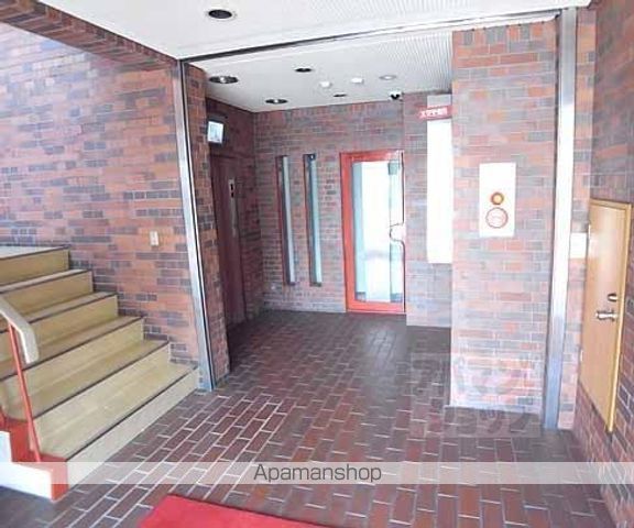 ランスロット桃山の外観写真