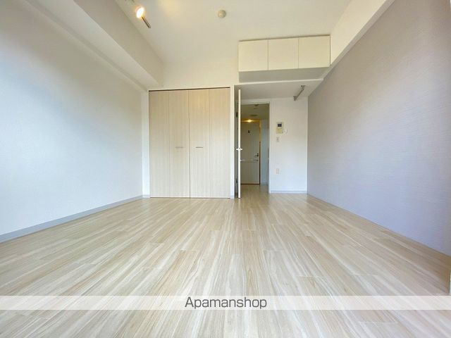 SERENITE ESAKA IV番館の内装写真