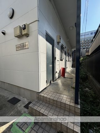 ヴィルドリオンⅡ[1K/18m2]のエントランス2