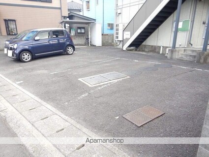 ＰＡＬＡＳＴ[1R/29.44m2]の駐車場