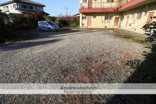 小川アパートの外観写真