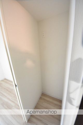 メニーズコート創成タウンC棟の内装写真