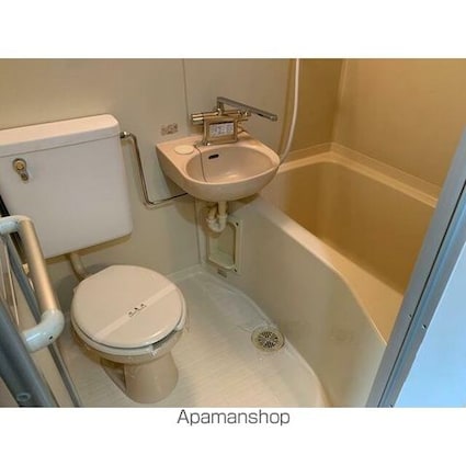 神奈川県横浜市西区境之谷[1K/16.38m2]のバス