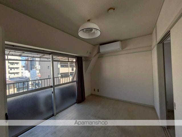 1975BLDG.昭和町の内装写真