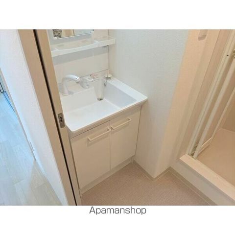 サクラブール栄通の内装写真