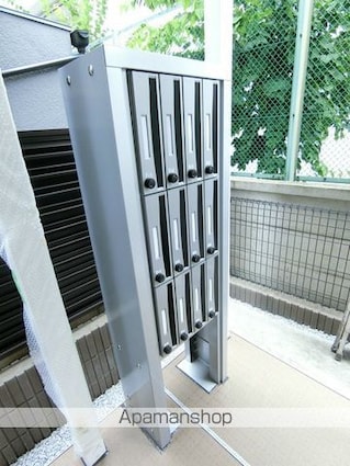 リブリ・三鷹ザ・テラス[1K/22.35m2]のエントランス1