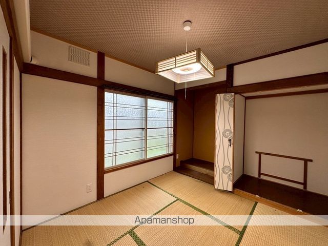 detached 北海道中川郡池田町字旭町２丁目確認中
旭町の賃貸情報を見る
物件地図