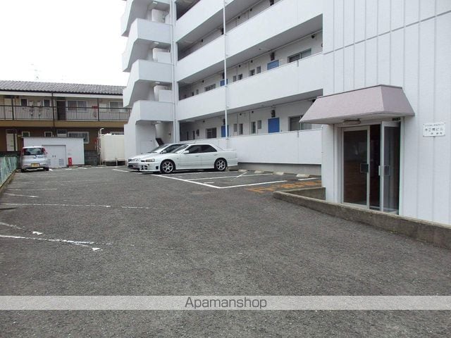 第3堺ビルの玄関写真