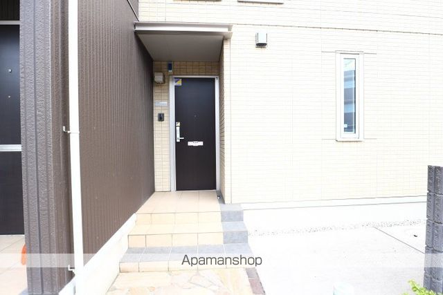 フルールSIIの玄関写真