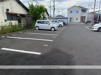 レオパレスＭｉｋｉ[1K/22.02m2]の駐車場