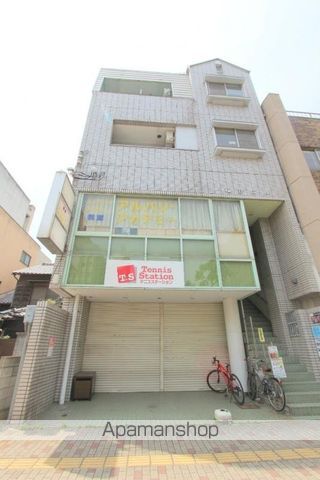 稲井ビルの玄関写真