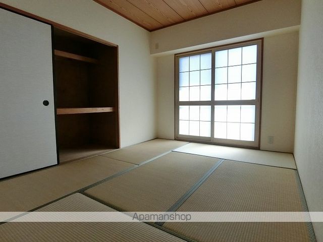 トーカンマンション平之町の内装写真