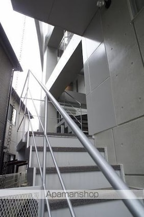 東京都中野区上高田２丁目[1R/16m2]の共用部