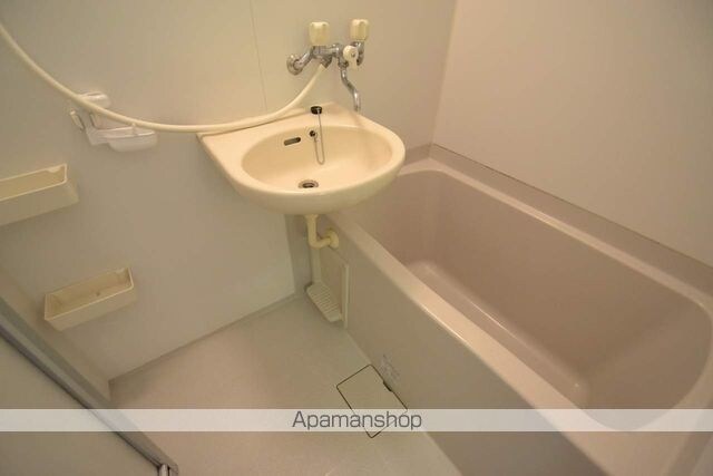 中央ロイヤルマンション[1K/24.45m2]のバス
