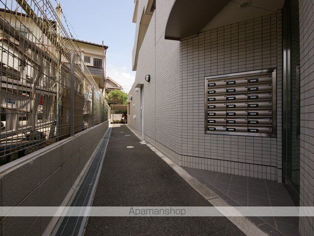 タカマツレジデンス柴原の玄関写真
