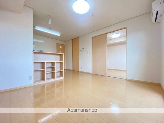 エルスリーモナミの内装写真