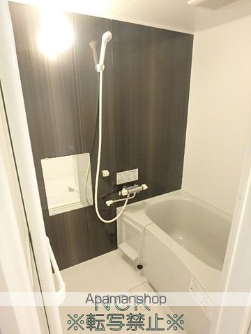 ENCHANーTHE環状通東の内装写真