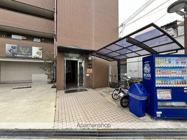 エスポワール交野の玄関写真