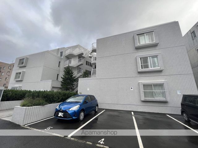 クリオ山鼻南壱番館の外観写真