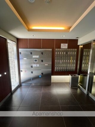 東京都中野区江古田２丁目[1LDK/40.11m2]の共用部2