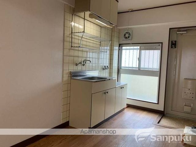 得松第二マンションの内装写真