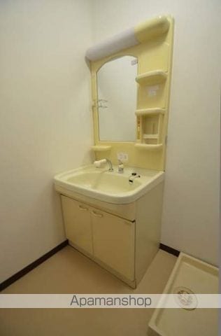 グランデュール横山B棟の内装写真