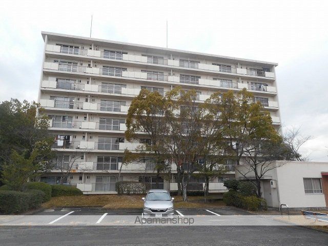 高陽金平団地 1号棟の外観写真